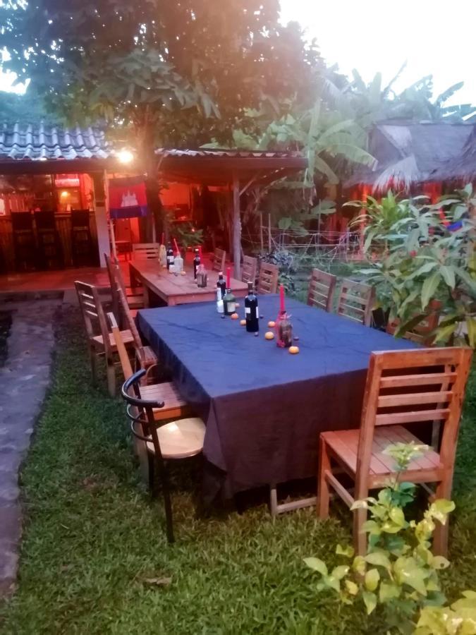 Tortuga Guesthouse 贡布 外观 照片