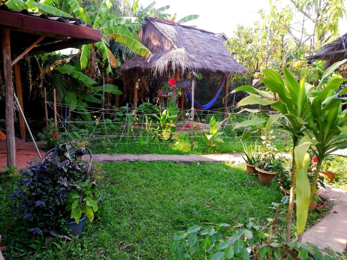 Tortuga Guesthouse 贡布 外观 照片