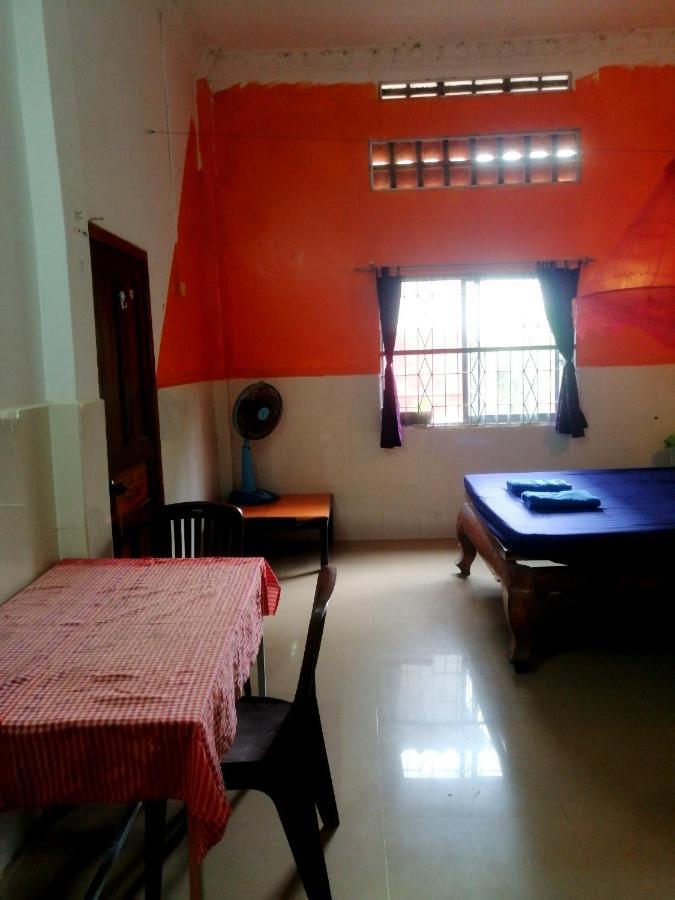 Tortuga Guesthouse 贡布 外观 照片