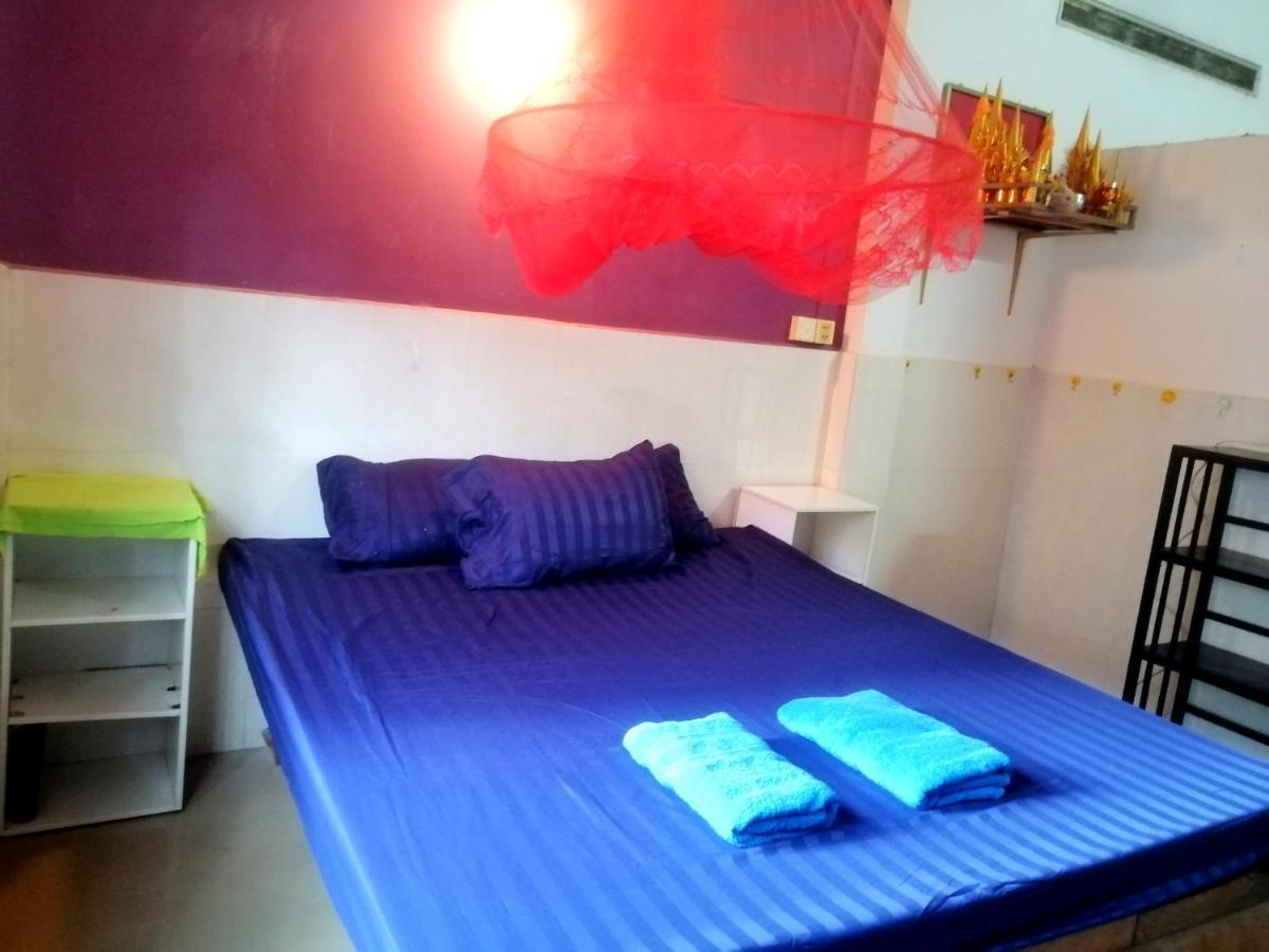 Tortuga Guesthouse 贡布 外观 照片